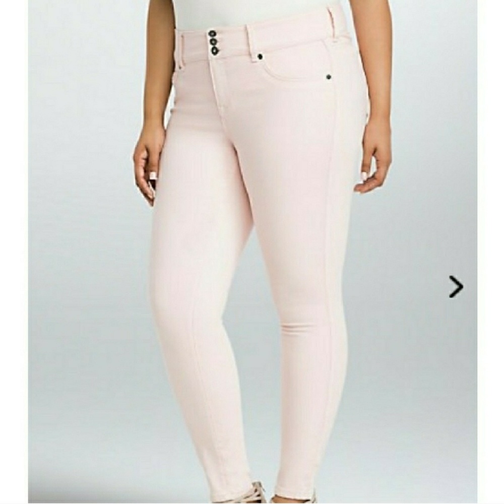TORRID light pink wash denim Jeggings size 12R